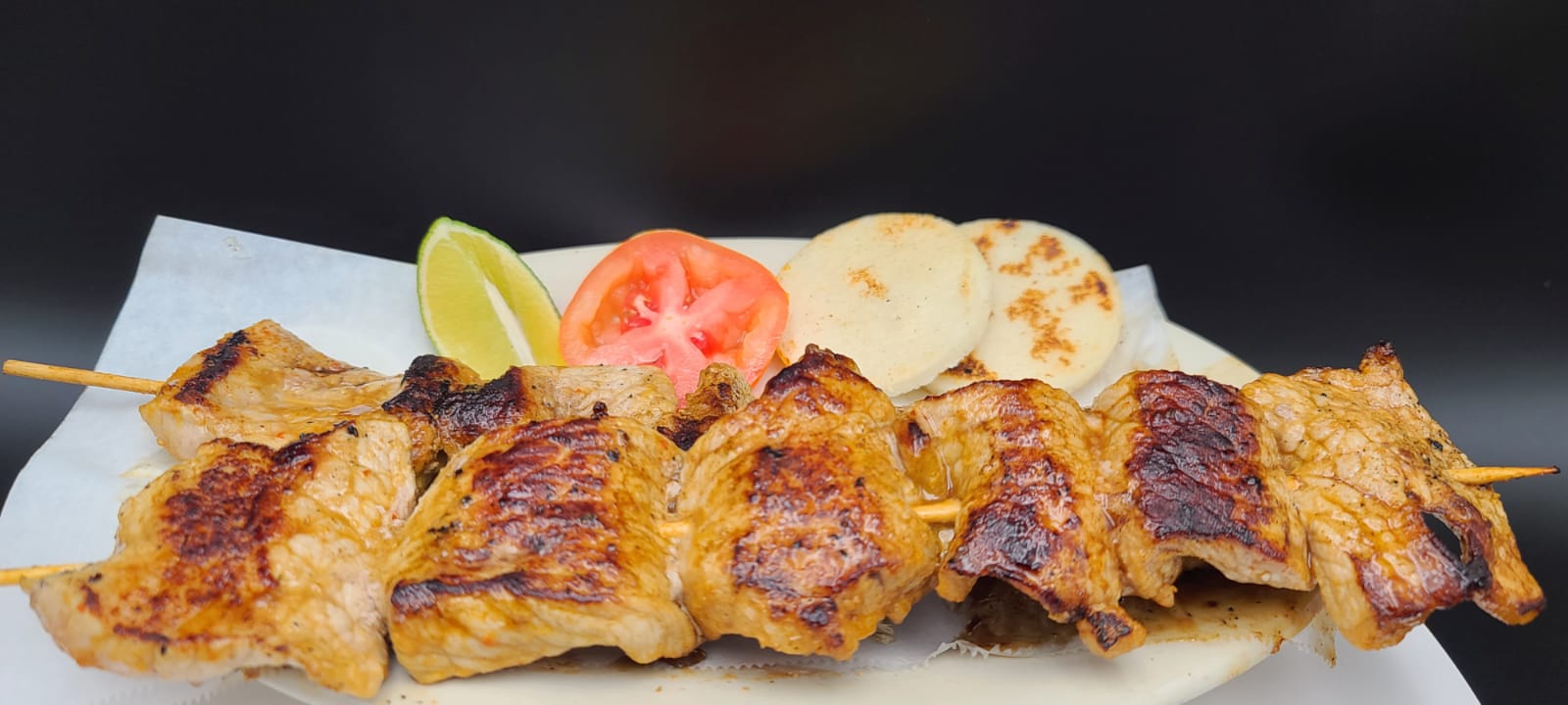 Chuzo De Pollo y Cerdo